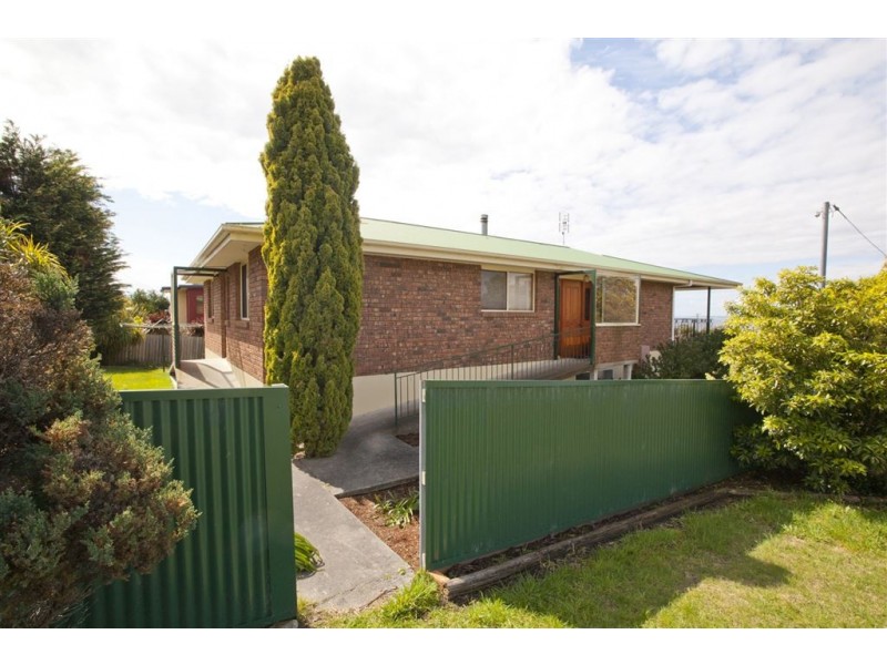 12 Alfred Street, Bridport TAS 7262