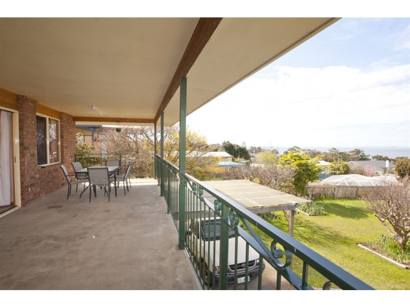 12 Alfred Street, Bridport TAS 7262