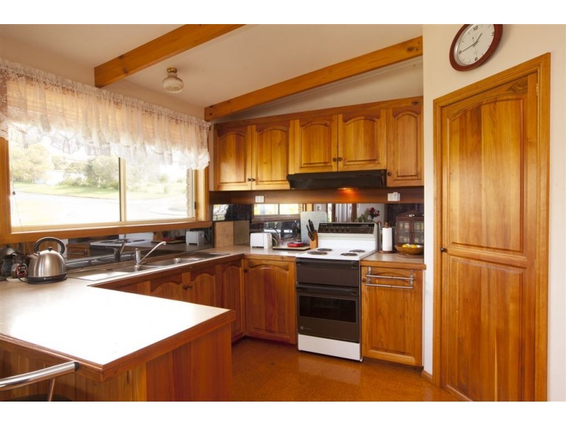 12 Alfred Street, Bridport TAS 7262