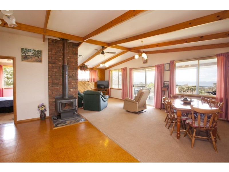 12 Alfred Street, Bridport TAS 7262
