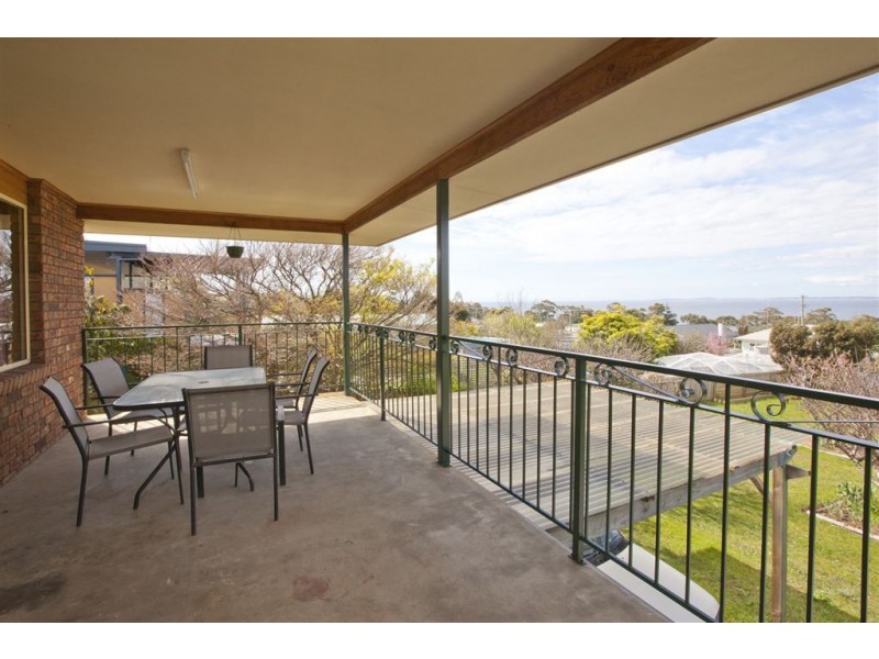 12 Alfred Street, Bridport TAS 7262