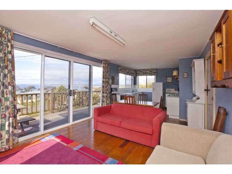 11 May Street, Bridport TAS 7262