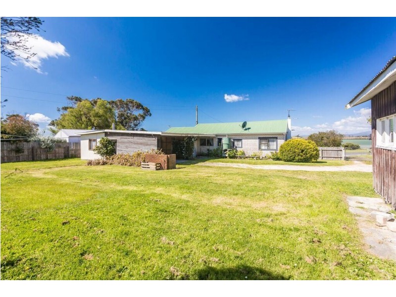 41 Main Street, Bridport TAS 7262