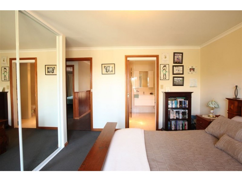 30 Holmes St, Bridport TAS 7262