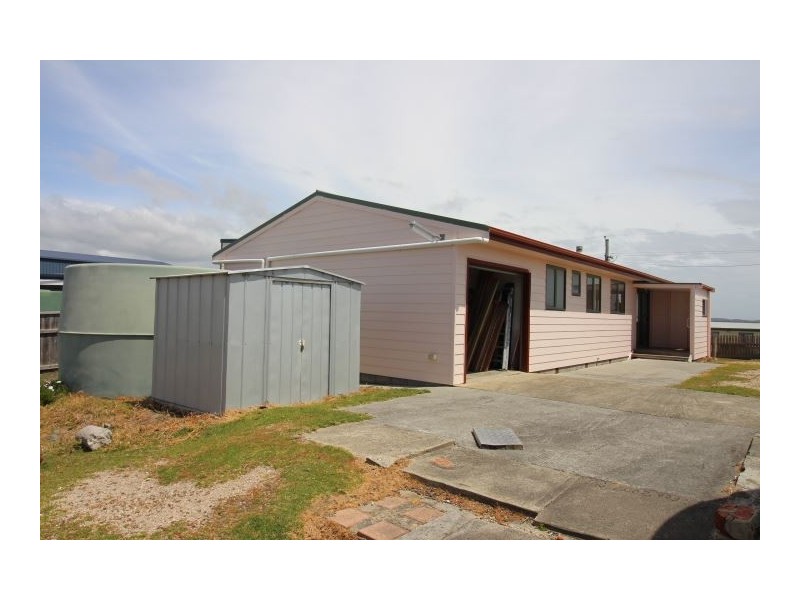 106 Main Road, Musselroe Bay TAS 7264