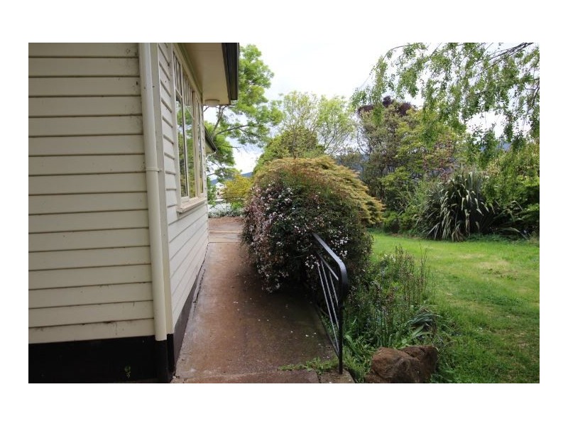 17 Fry Street, Ringarooma TAS 7263