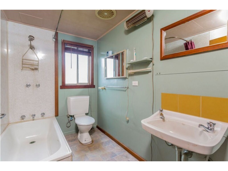 22 Main Street, Derby TAS 7264