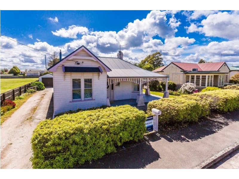 28 Alfred, Scottsdale TAS 7260