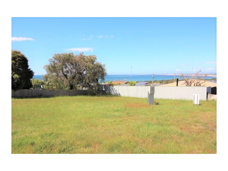 28 Emma Street, Bridport TAS 7262