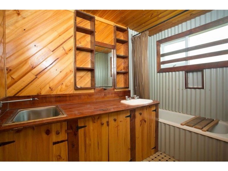 11 Stoke Street, Branxholm TAS 7261