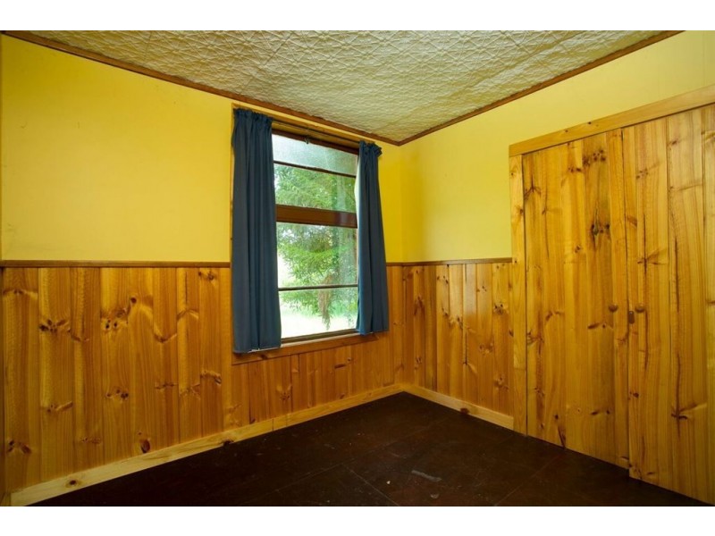 11 Stoke Street, Branxholm TAS 7261