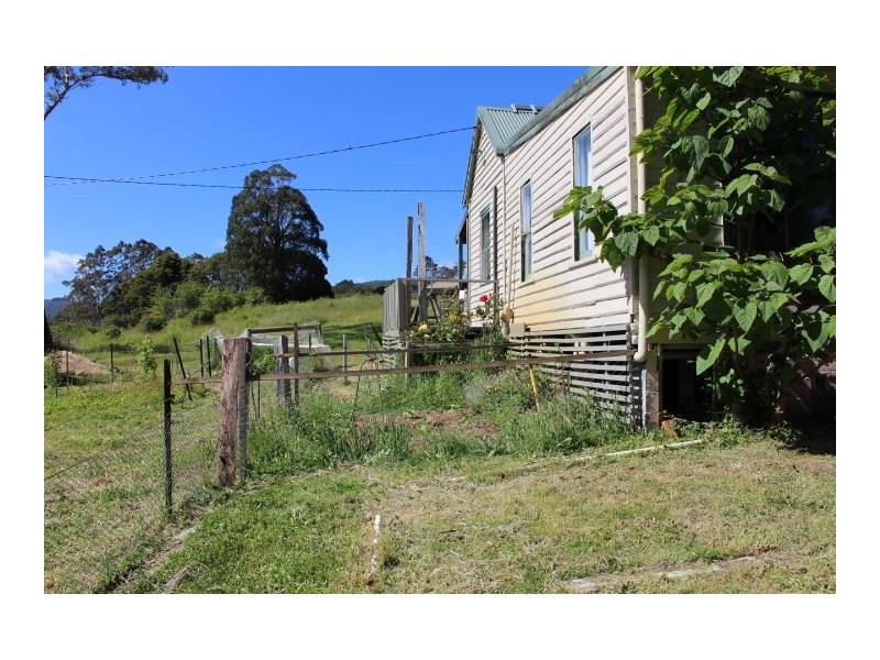 1 Blundell Street, Weldborough TAS 7264