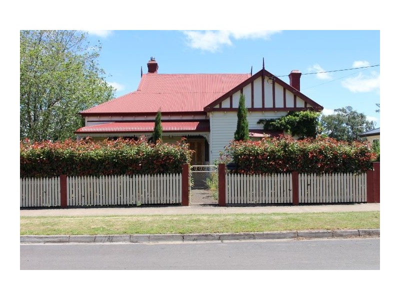 33 George street, Scottsdale TAS 7260