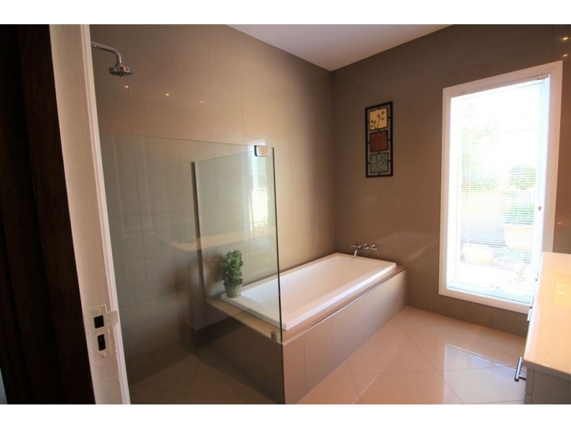 24 Alfred Street, Scottsdale TAS 7260