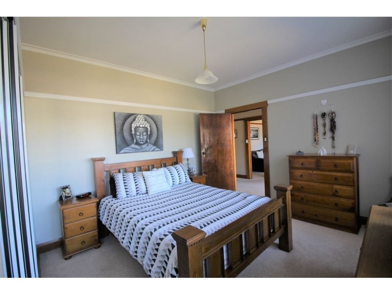 24 Alfred Street, Scottsdale TAS 7260