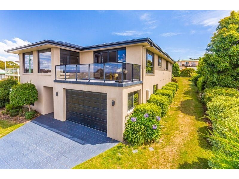 50 Elizabeth Street, Bridport TAS 7262