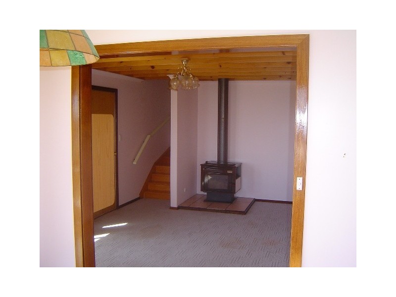 2/24 Elizabeth Street, Bridport TAS 7262