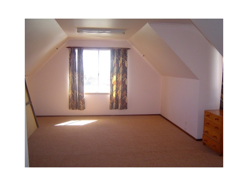 2/24 Elizabeth Street, Bridport TAS 7262