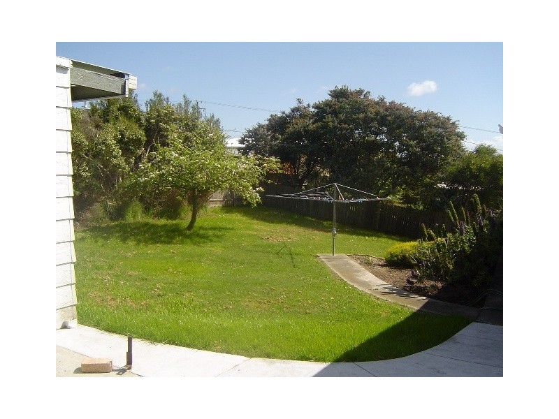 2/24 Elizabeth Street, Bridport TAS 7262