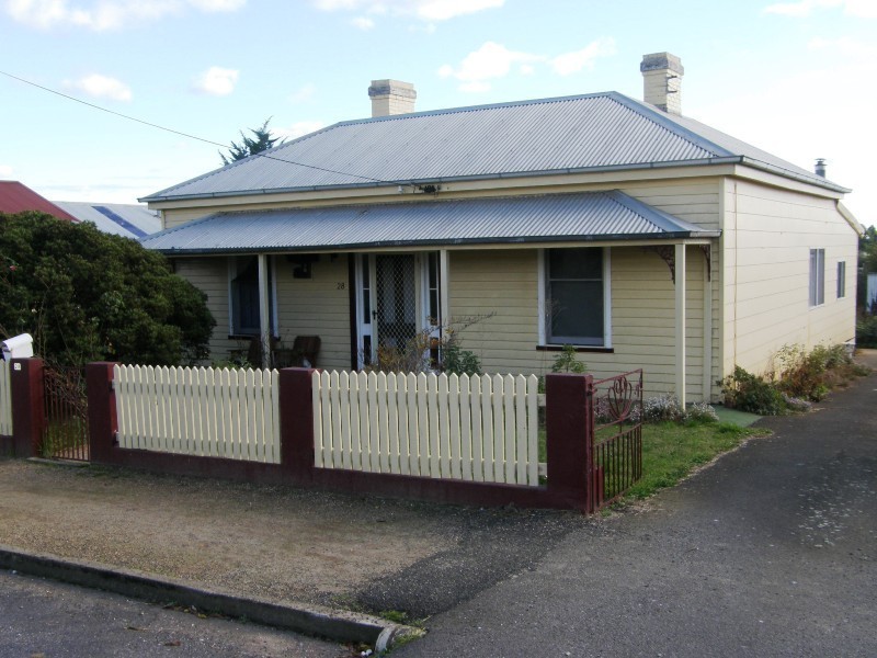 28 Ellenor Street, Scottsdale TAS 7260