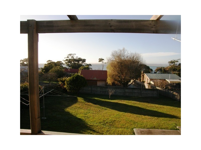 102 Westwood Street, Bridport TAS 7262