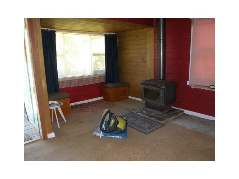 1 Bundell Street, Weldborough TAS 7264