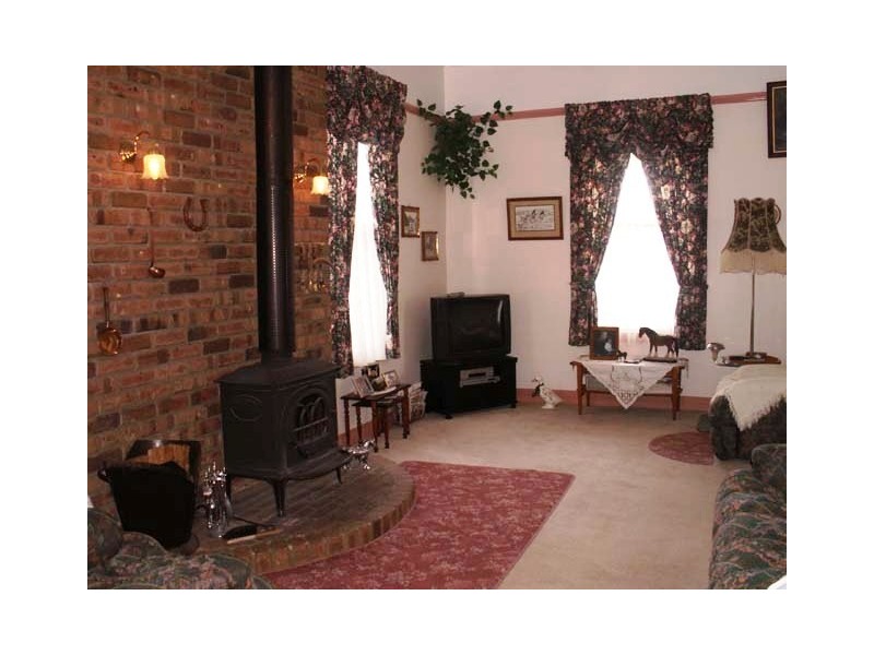 8 Cranstoun Street, Branxholm TAS 7261