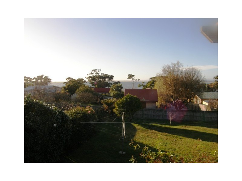 102 Westwood Street, Bridport TAS 7262
