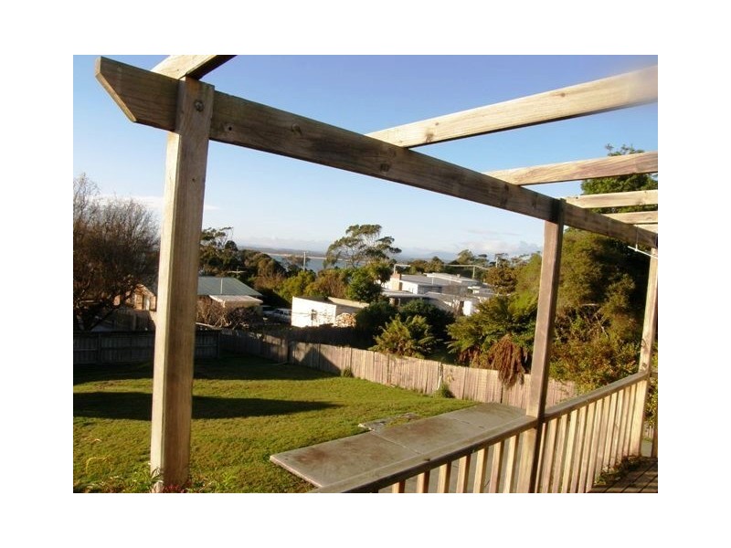 102 Westwood Street, Bridport TAS 7262