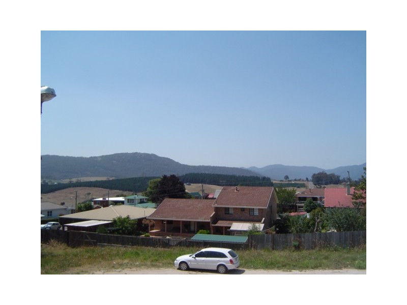 13a King Street, Scottsdale TAS 7260