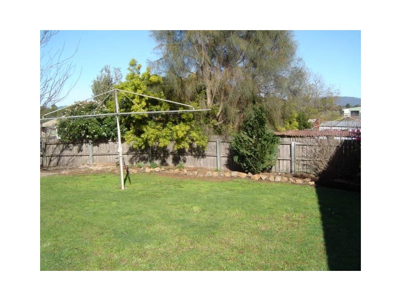 12 Hawkes Place, Scottsdale TAS 7260