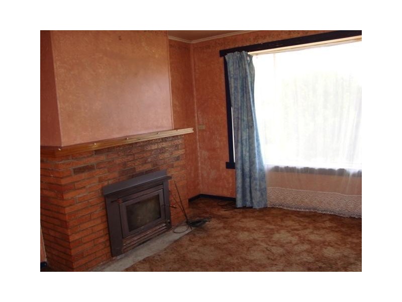 33090 Tasman Highway, Legerwood TAS 7263