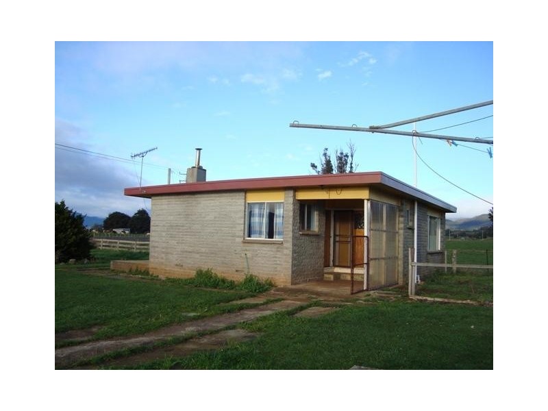 33090 Tasman Highway, Legerwood TAS 7263