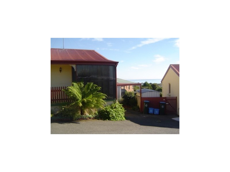 1/10 Kent Place, Bridport TAS 7262