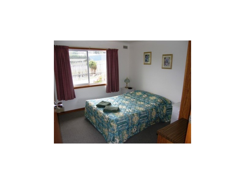 2/54 Richard, Bridport TAS 7262