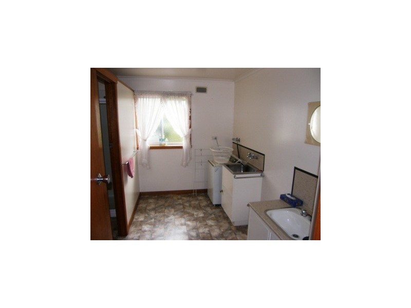 2/54 Richard, Bridport TAS 7262