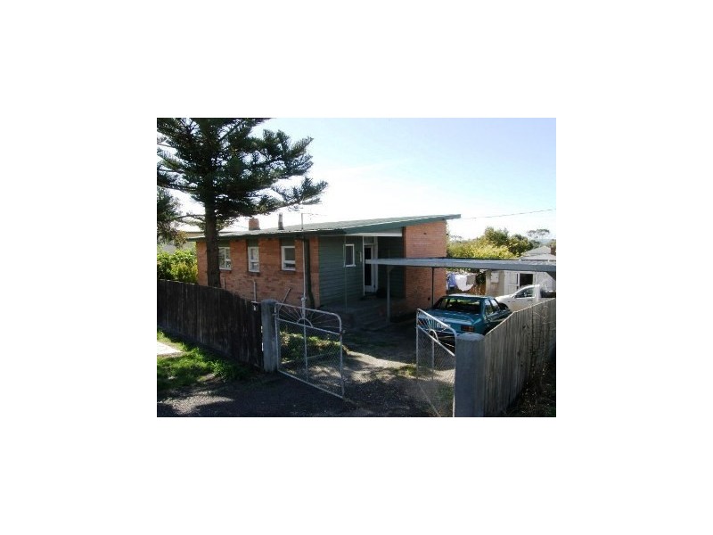 6 Westwood St, Bridport TAS 7262