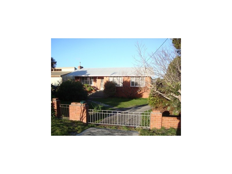 102 Westwood St, Bridport TAS 7262