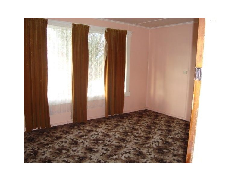33090 Tasman Highway, Legerwood TAS 7263