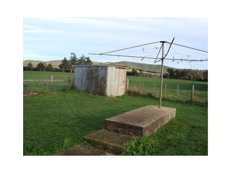 33090 Tasman Highway, Legerwood TAS 7263