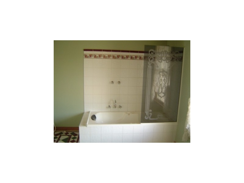 15 Thomas St, Scottsdale TAS 7260