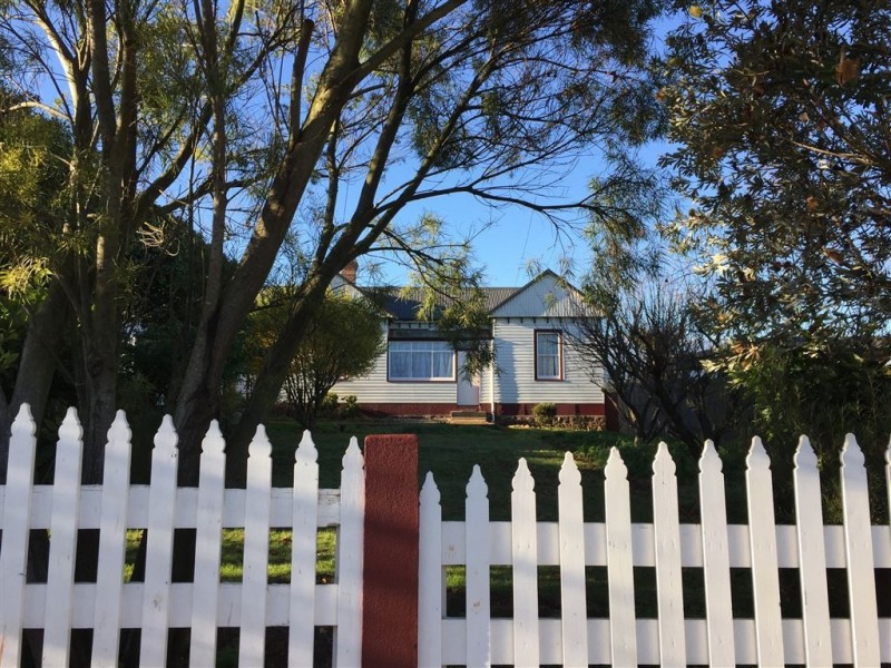 2/53 Arthur Street, Scottsdale TAS 7260