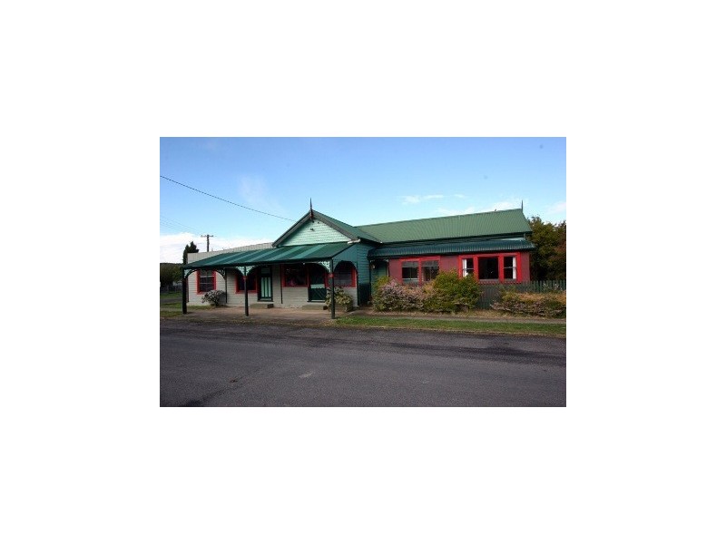 4 Stoke Street, Branxholm TAS 7261