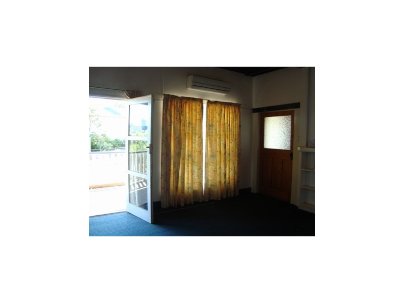 24 Ellenor St, Scottsdale TAS 7260