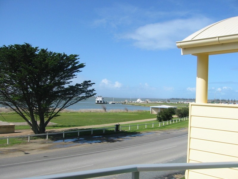 8/67-69 Barrage Road, Goolwa SA 5214