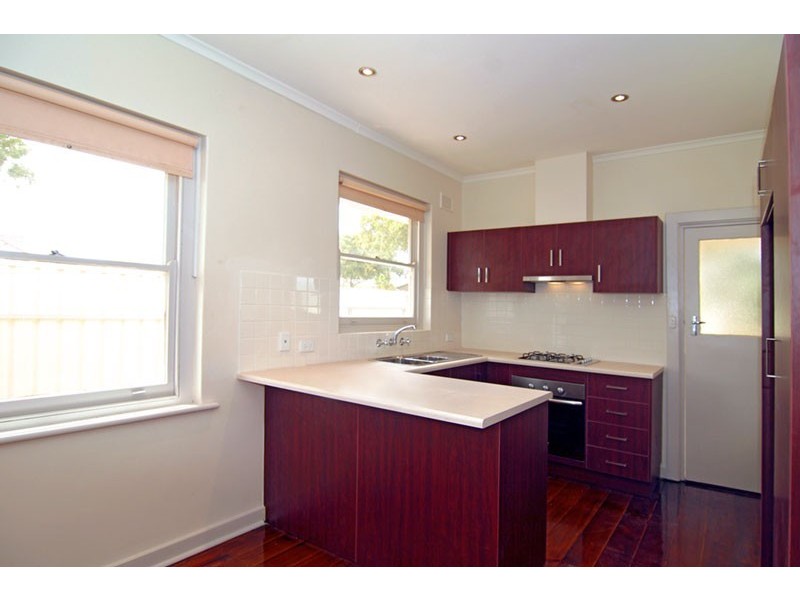 3 Selkirk Avenue, Clearview SA 5085