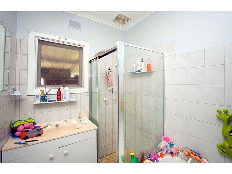 73 Wandana Avenue, Gilles Plains SA 5086