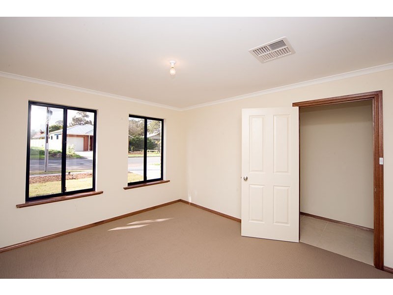 7 Wattle Grove, Klemzig SA 5087