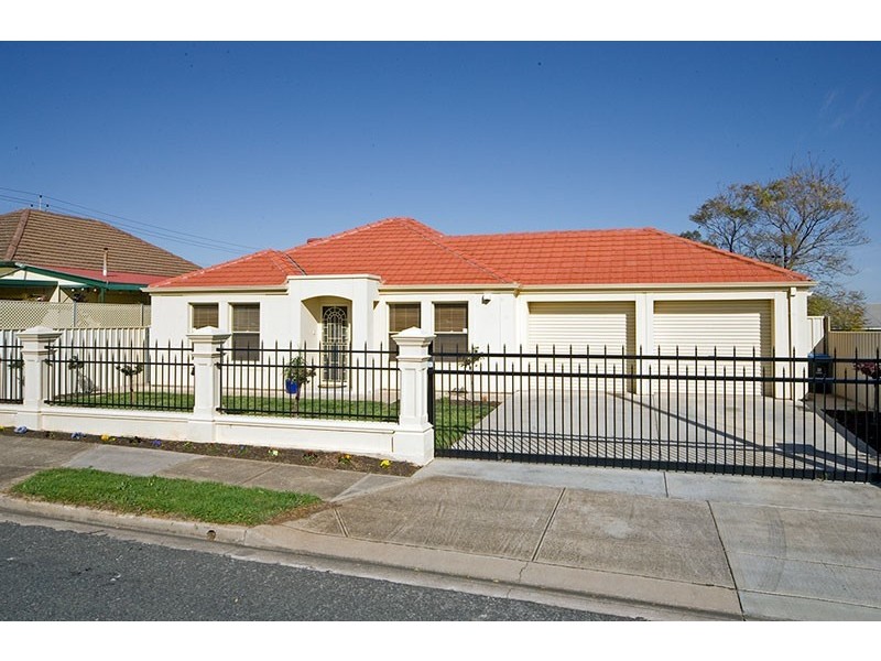 13 Dorinda Street, Blair Athol SA 5084