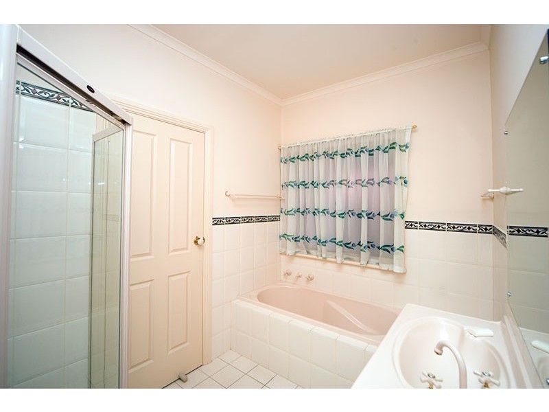 3 Greengate Lane, Mawson Lakes SA 5095